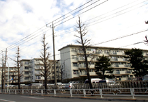 	滝山	 建物写真