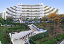 	多摩ニュータウンシティハイツ南大沢	 建物写真