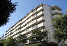 	多摩ニュータウングリーンヒル豊ヶ丘－１・２	 建物写真
