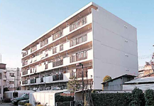 	エステート前野町	 建物写真