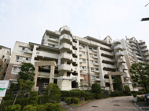 	多摩ニュータウンライブ長池ビューコート別所	 建物写真