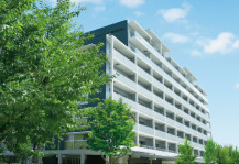 	フレール西新井中央公園	 建物写真